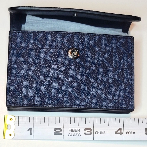 MICHAEL KORS Credit Card Holder - Picture 5 of 9